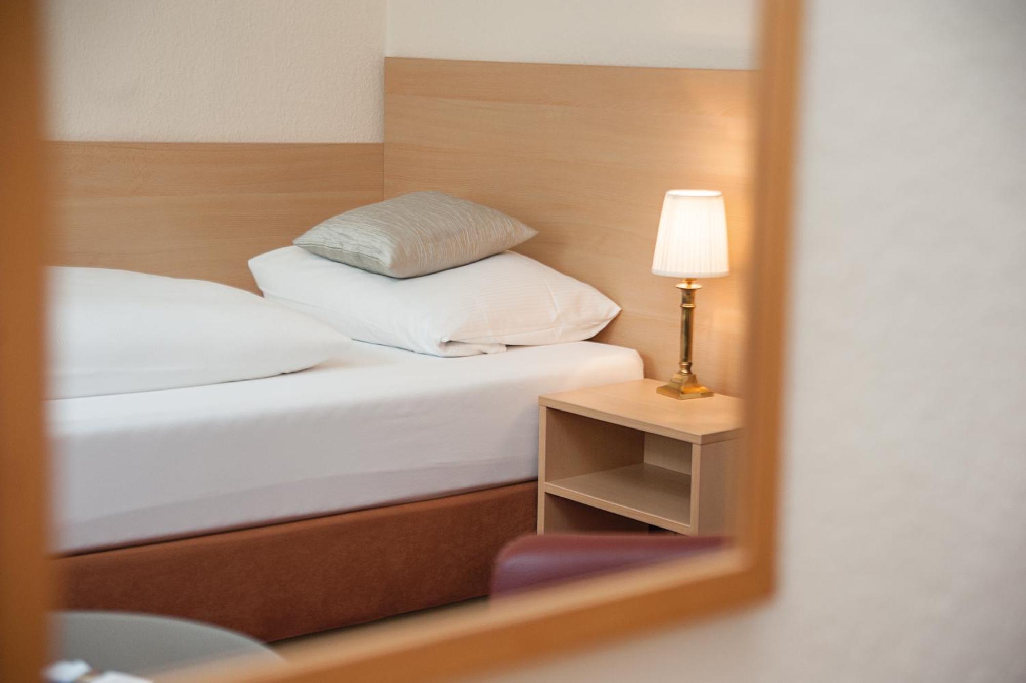 Comfort Garni Stadtzentrum Hotel Bielefeld Ruang foto