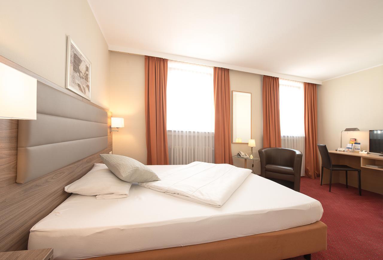 Comfort Garni Stadtzentrum Hotel Bielefeld Bagian luar foto