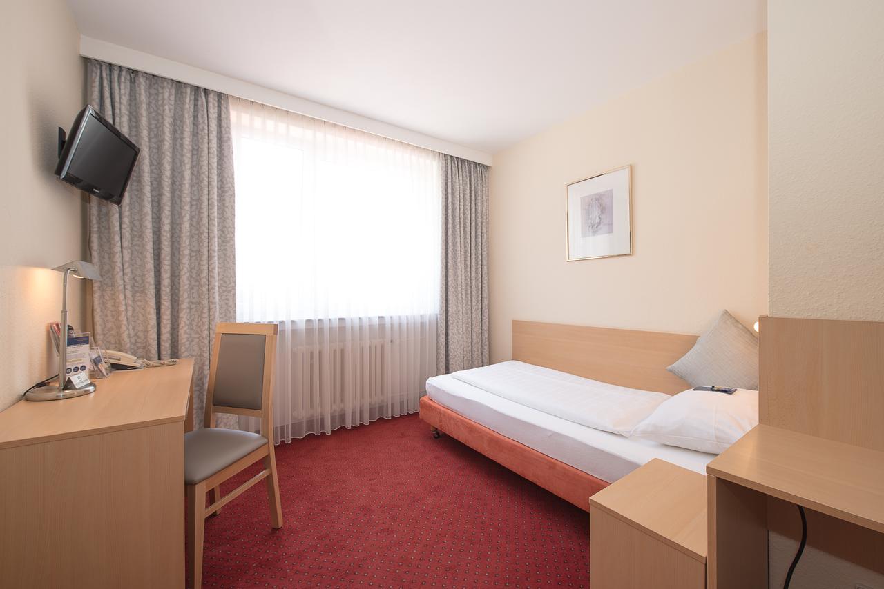 Comfort Garni Stadtzentrum Hotel Bielefeld Bagian luar foto