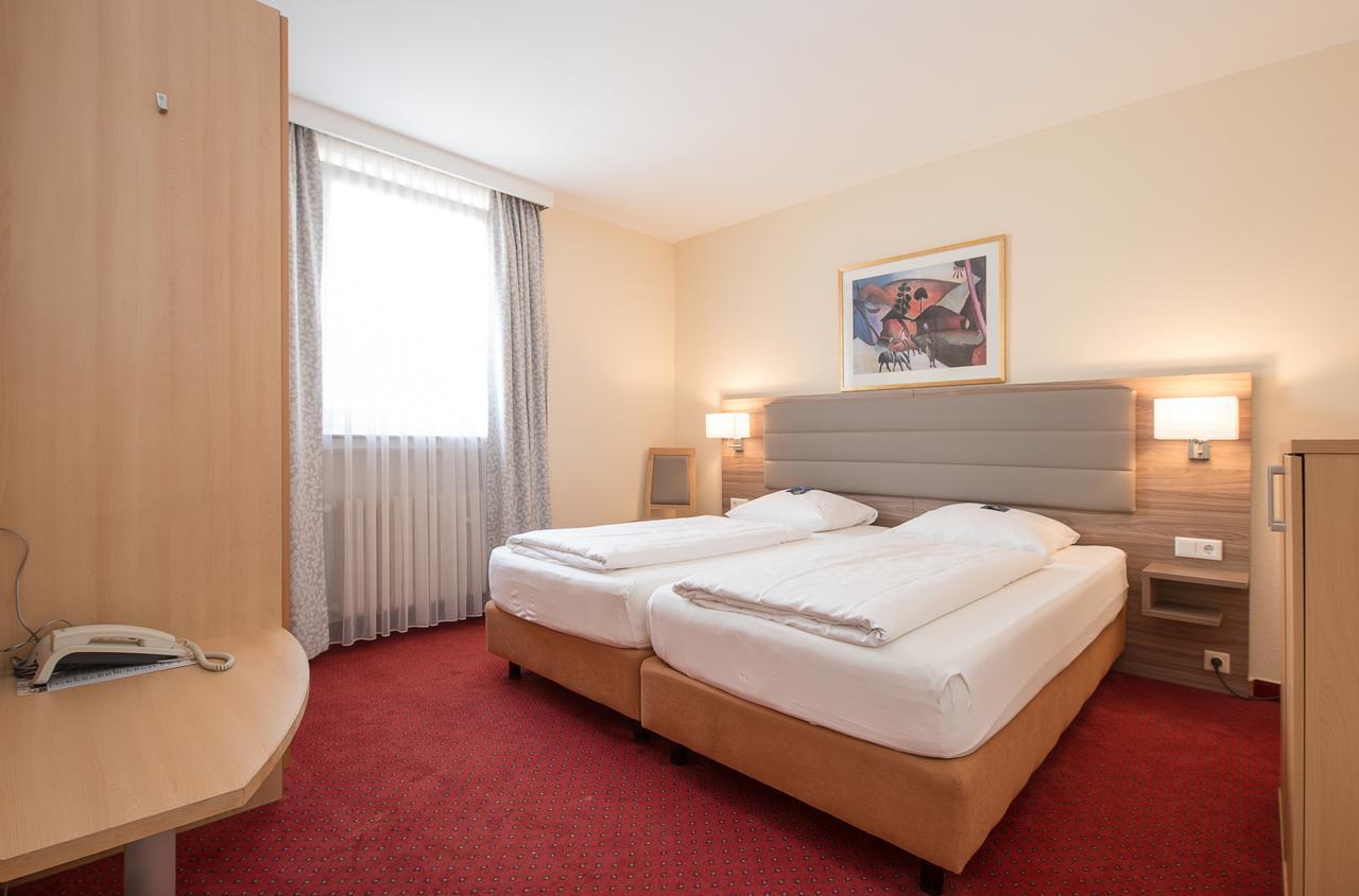 Comfort Garni Stadtzentrum Hotel Bielefeld Bagian luar foto